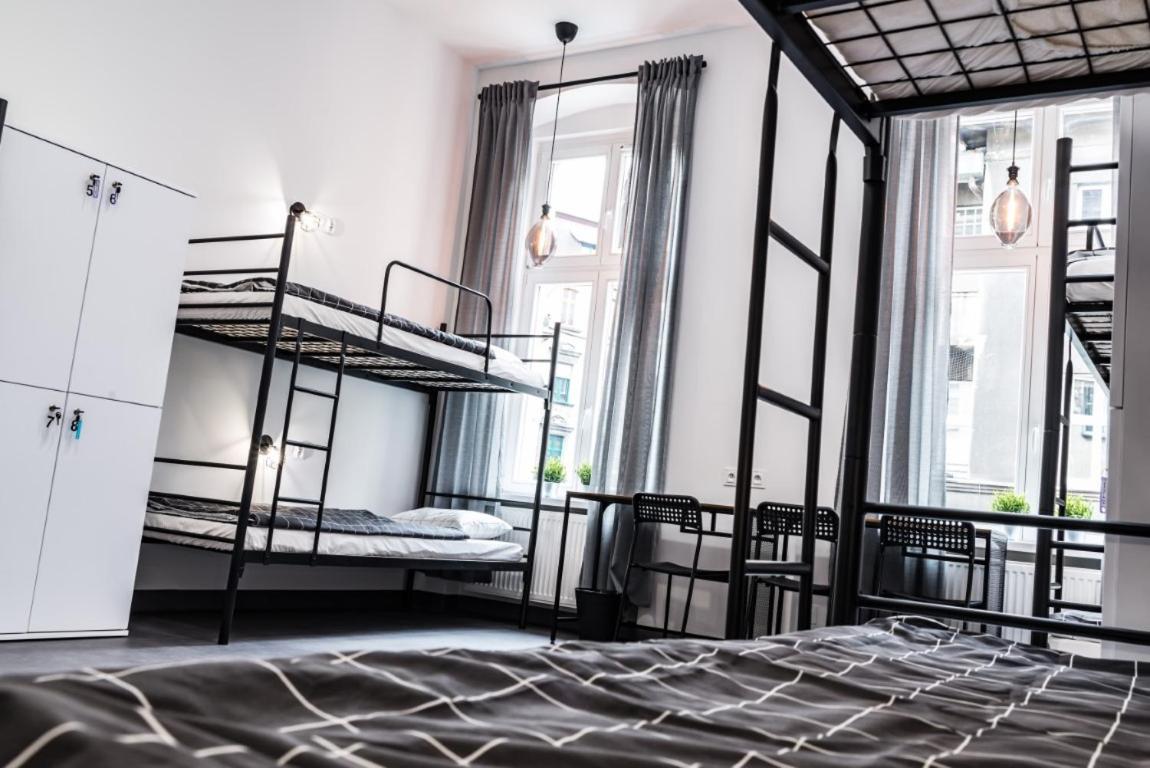 Hostel Chopin Host Katowice Zewnętrze zdjęcie